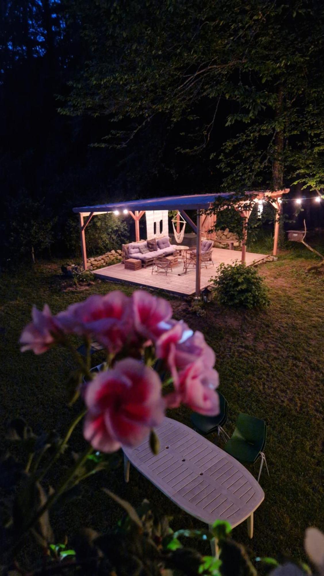 Les Jardins De Nanine Bed and Breakfast Lapleau Buitenkant foto